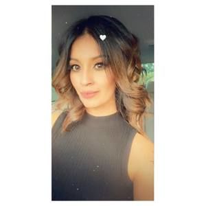 Meet your Posher, Christy